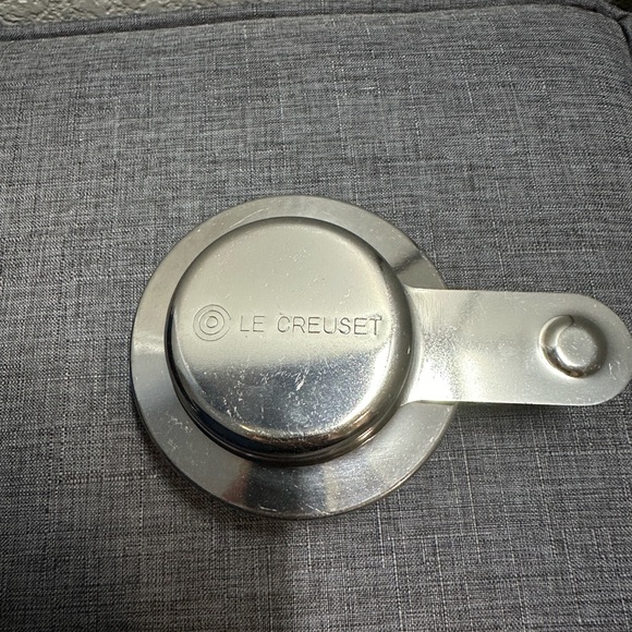 Le Creuset Table Top Fondue Cast Iron - Picture 8 of 10